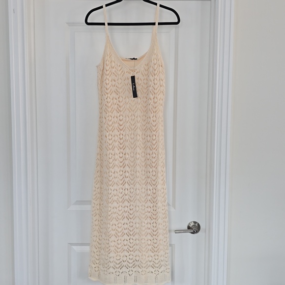 Lulus Sunset Vibes Light Beige Crochet Sleeveless Midi Dress size M - Picture 4 of 6